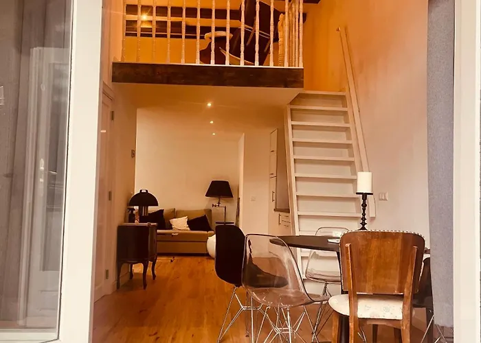 Historisch Grachtenpand In Centrum アパート ゴーダ